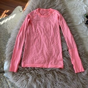 SWIFTLY TECH LONG SLEEVE CREW